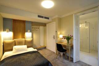 Отели типа «постель и завтрак» Baltica Residence Сопот Стандартный двухместный номер с 1 кроватью-7